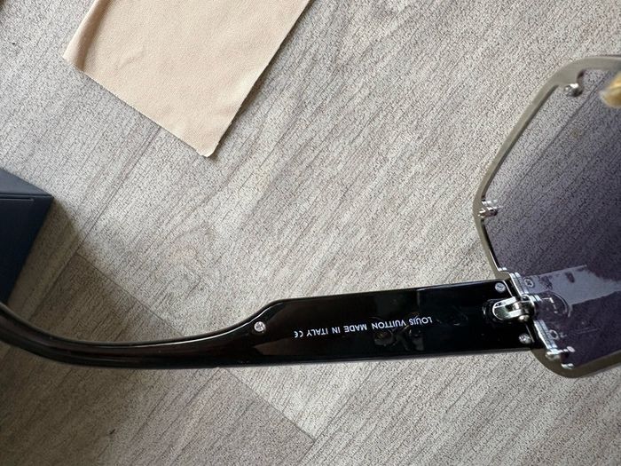 Lv sunglasses