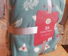 New 2 Gift Set Soft Christmas Blankets
