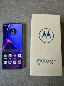 Motorola G84 5g / 256gb / 8gb Ram