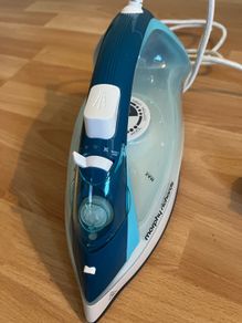 Steam Iron - Morphy Richards