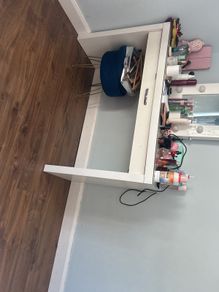 dressing table