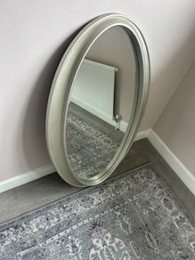 Mirror Oval