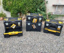 Dewalt