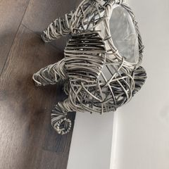 Elephant plant pot