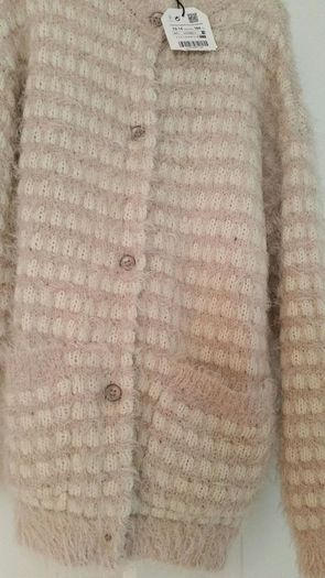 Brand new zara cardigan size 13-14 years