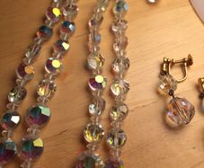 Crystal necklace and earring set
