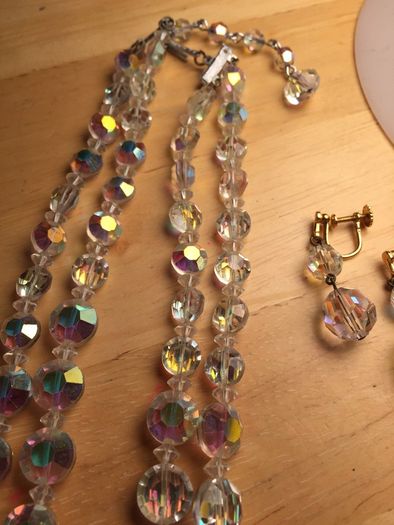 Crystal necklace and earring set