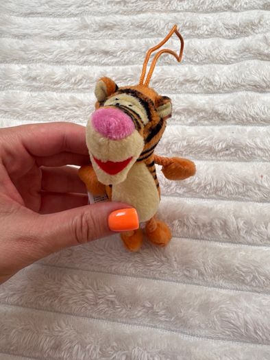 McDonald's Happy Meal 2005 Winnie the Pooh Tigger for hanging approx. 13 cm. (with legs) Used Please see photos