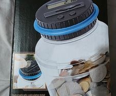Digital Counting Money Jar