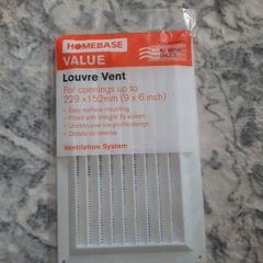 white louvre vent