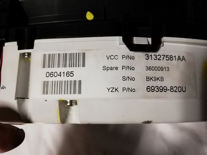 Volvo S60/V60 2011 instrument cluster