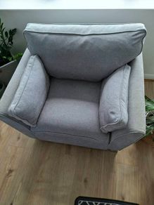 Arm chair