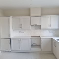 Kitchen cabinet