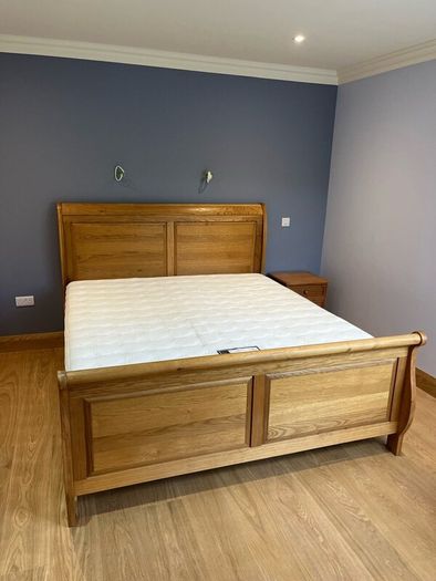 Solid Oak Super King Sleigh Bed With Mattress