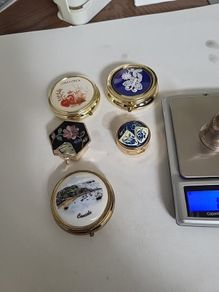 Collection of trinket boxes etc