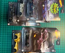 Hot Wheels DC Batman Batmobile HMV72 5 pieces Set