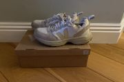 Veja trainers