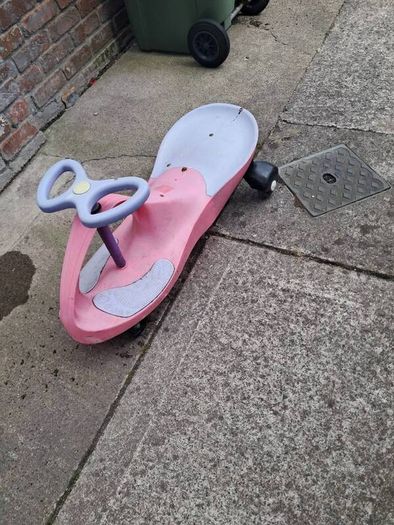 wiggle car