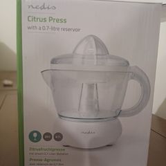 Citrus Juicer