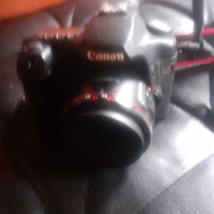 canon 50d for sale with 50 mm yongnuo lens