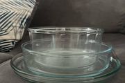 Set of 3 Pyrex Dishes