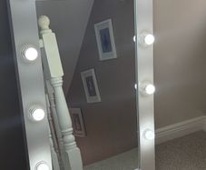 hollywood style mirror