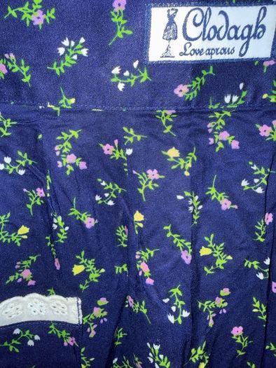 Clodagh McKenna 1950s inspired half Apron