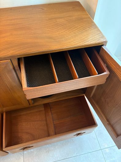 Ercol - elm and beech 'Windsor' model 468 sideboard,