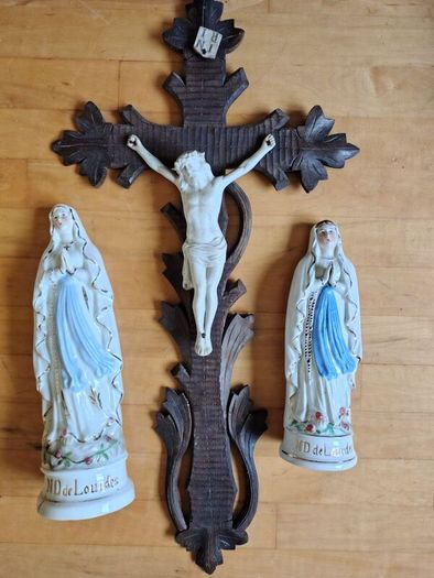 Jesus and two Mary's