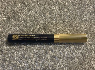 Estee Lauder Double Wear Zero Smudge Lengthening Mascara 01 black