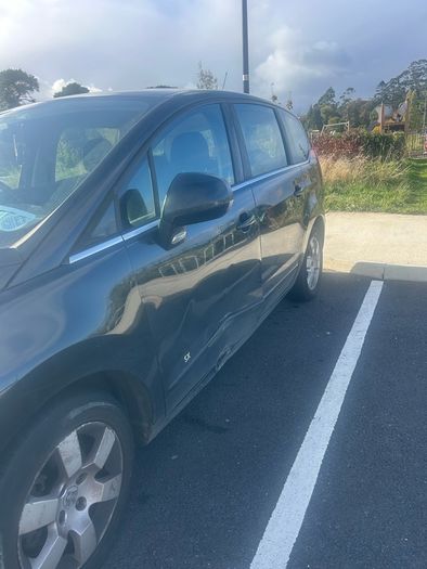 2011 Peugeot 5008