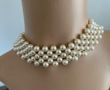 pearl choker necklace