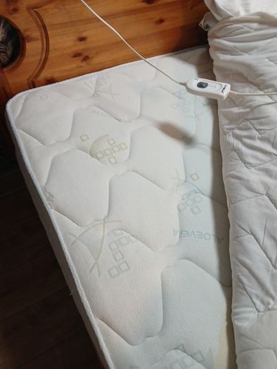 Wooden frame Double bed