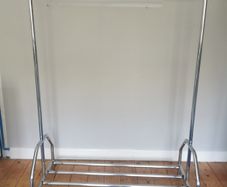 Metal clothing rail