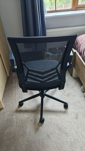 Free desk chair ASPERUP from Jysk