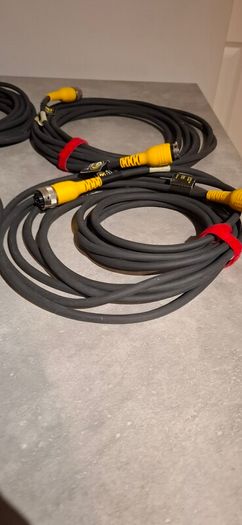 Kino Flo extension cables (25ft) x 4