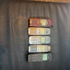 Vintage Nokia Phones