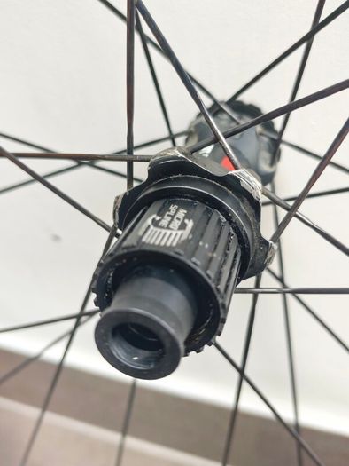 Elite carbon wheelset  DT Swiss 240 hub Schwalbe One