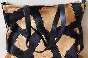 Black beige bag
