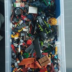 Assorted lego pieces (box 2 - 12.9kg)