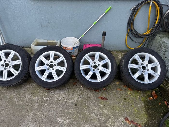 16 alloy wheels