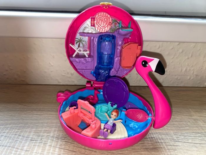 Polly Pocket bundle