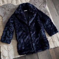 Gorgeous MANGO Size Xs-S faux fur coat in a deep navy shade with a super plush, textured finish.