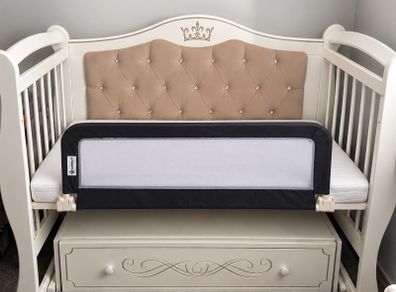 baby cot