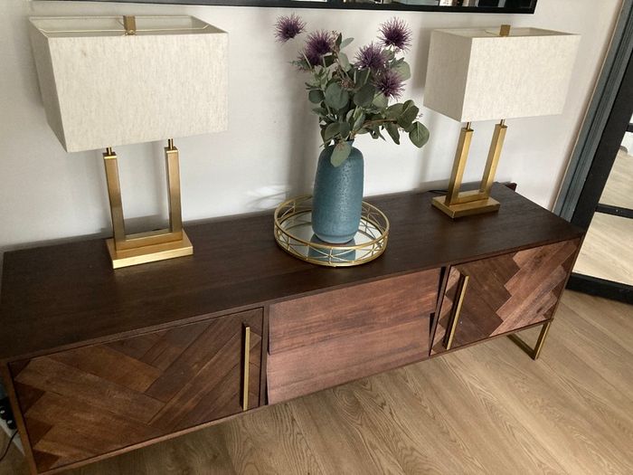 side board