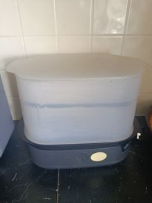 Tommee Tippee bottle maker and steriliser