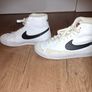 Nike Blazer Mid 77 Hi Top Trainers, size 4UK, like NEW Image 6