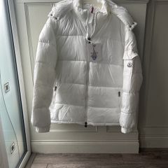 Moncler jacket size xl