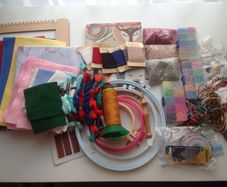 Punch needle embroidery set