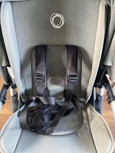 Bugaboo bee with bassinet